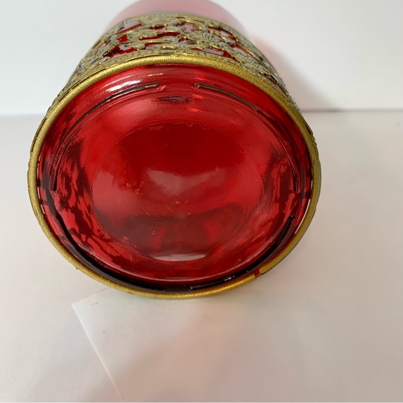 Vintage red glass bottle with gold tone decorative floral lattice - Picture 4 of 9